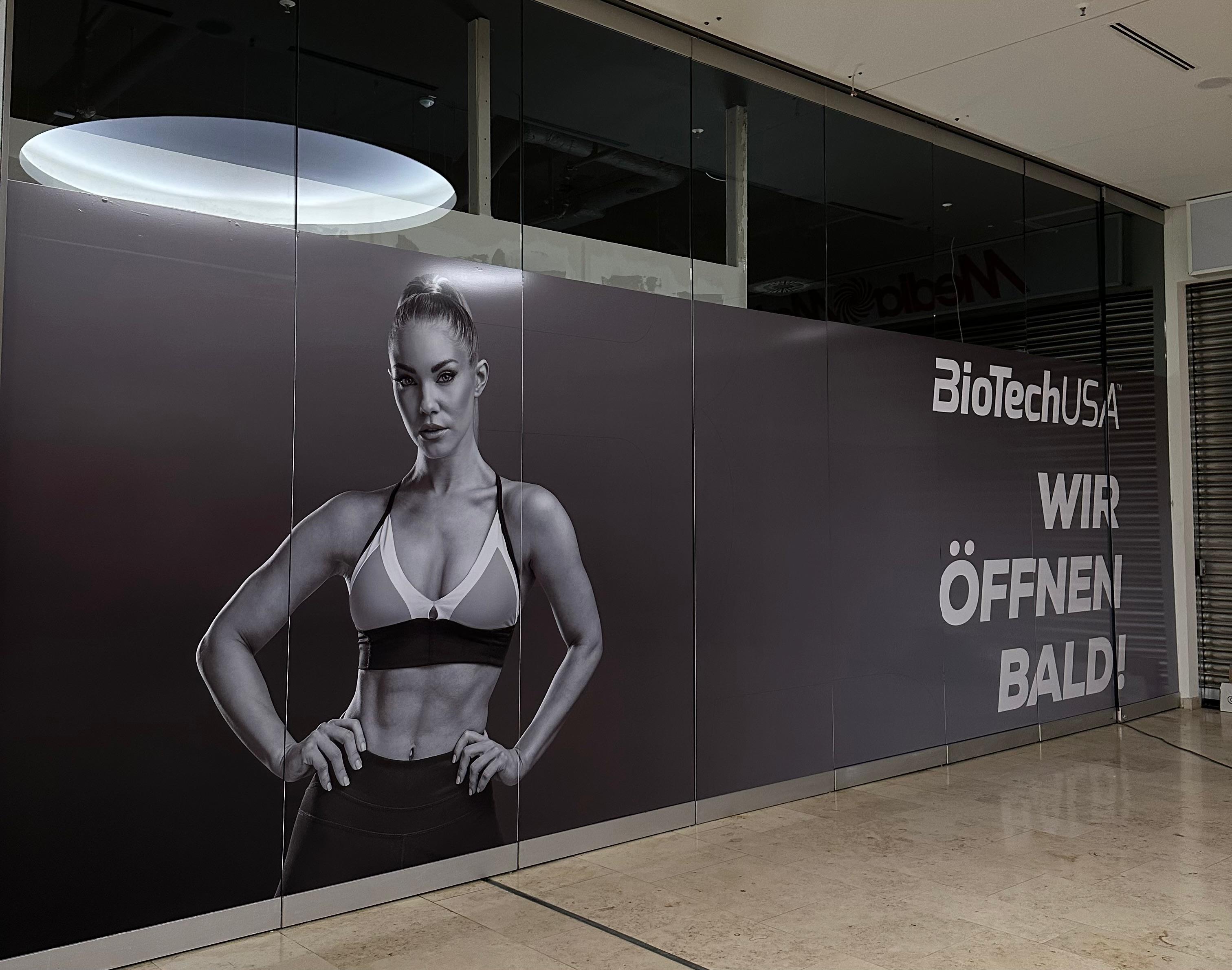 Frontfolierung Biotech, Folierung von DQuadrat Werbetechnik G&ouml;ppingen